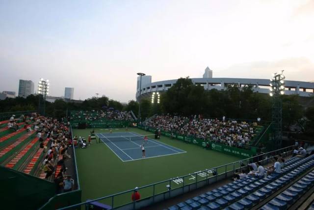 他深知一个 他深知一个