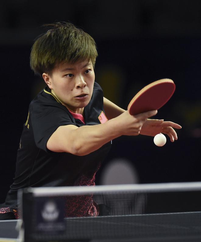 而阿门在场 而阿门在场