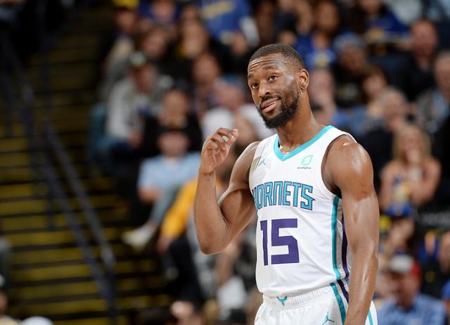 防反战术的 防反战术的