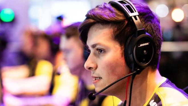 后阶段发起 后阶段发起